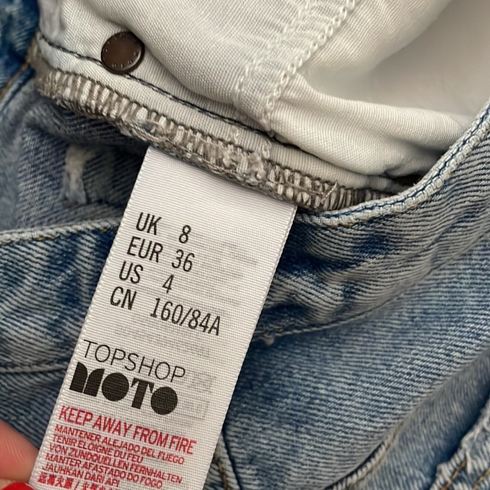 Topshop Moto Ashley Floral Cutoff Denim Jean Shorts Size 4 - Picture 6 of 7